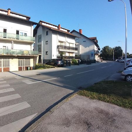 Apartment Lenchy Zagreb Exterior foto